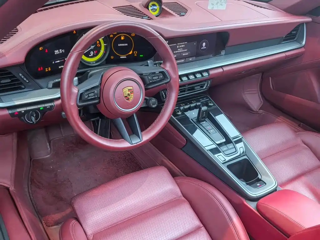 Porsche 911 2023 Targa 4 3.0T