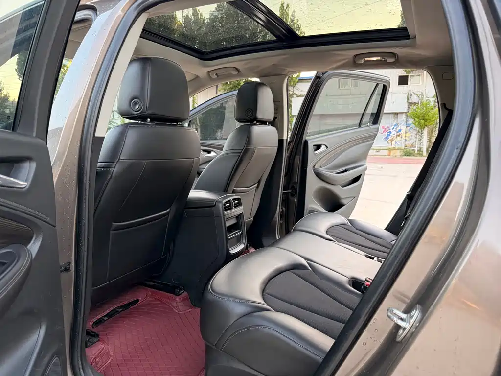 Buick Envision Plus — миниатюра 14