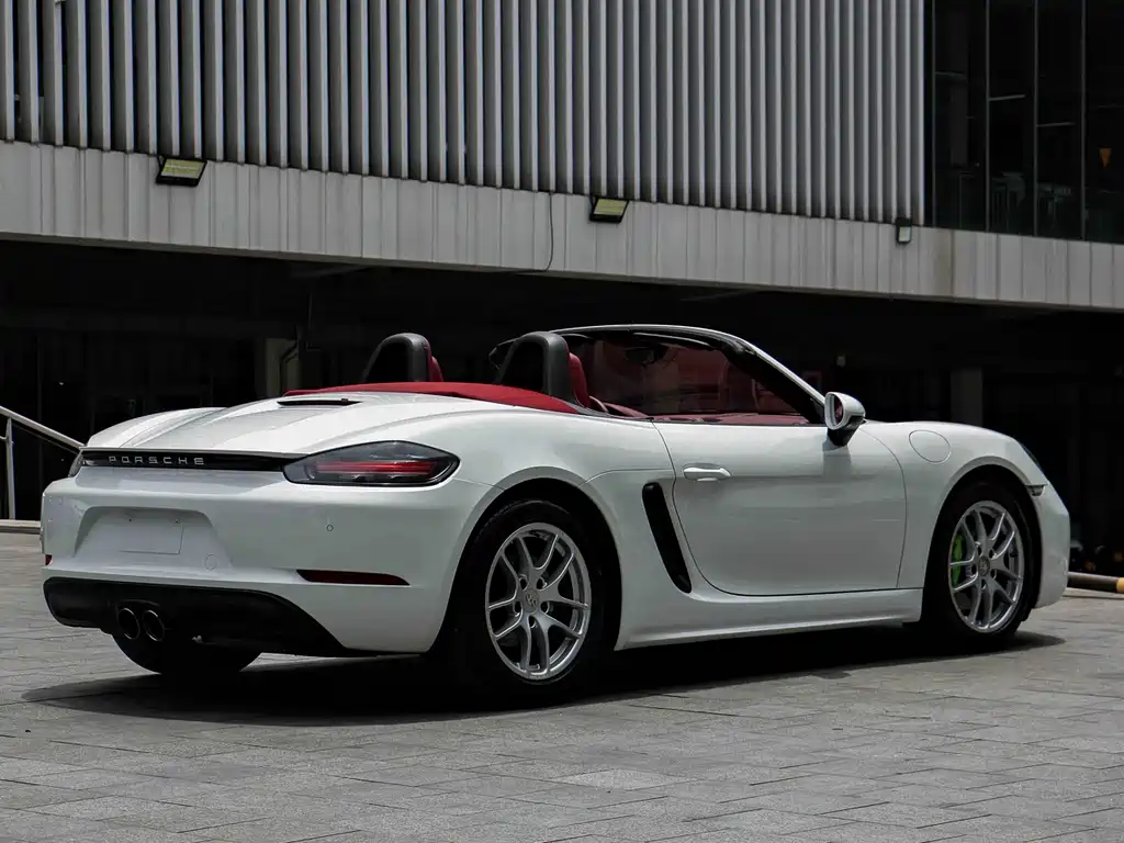 Porsche 718 2016 Boxster 2.0T