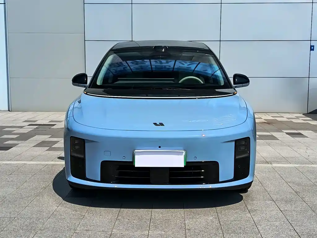Li Auto Li i8 — миниатюра 2