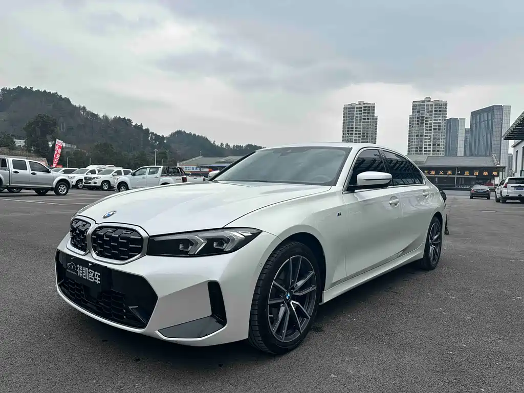 BMW 3 Series 2025