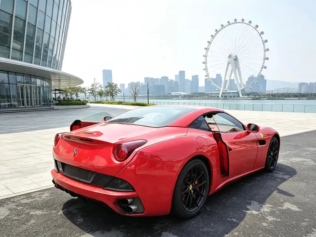 Ferrari California T — миниатюра 4