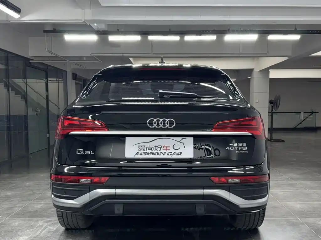 Audi Q5L Sportback — миниатюра 6