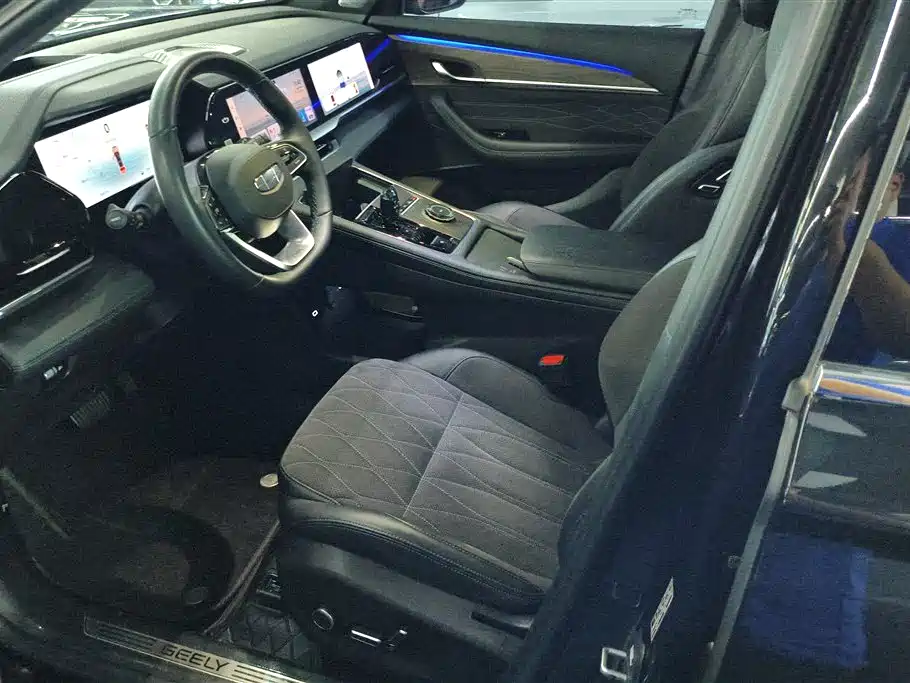 Geely Monjaro L 2025 2.0TD AT