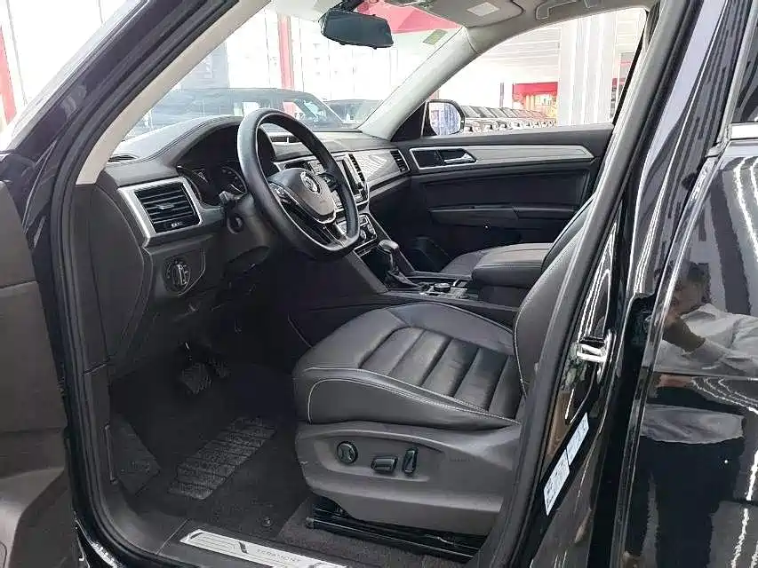 Volkswagen Teramont — миниатюра 2
