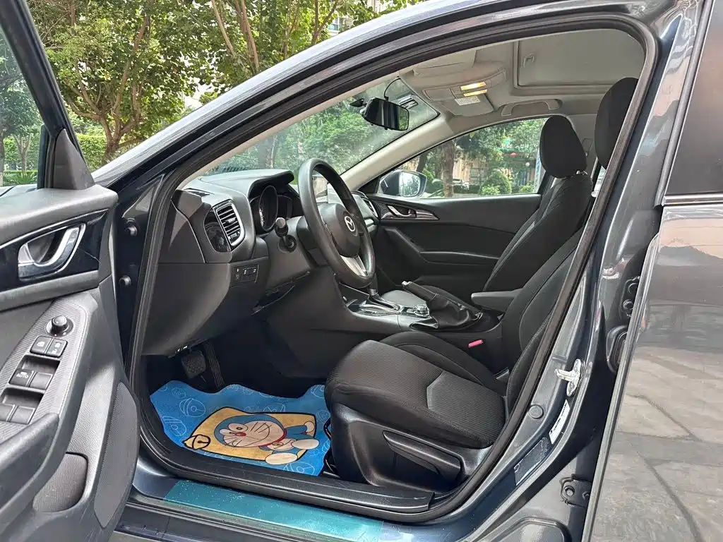 Mazda 3 Axela — миниатюра 4
