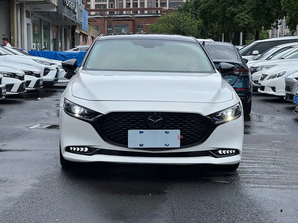 Mazda 3 Axela — миниатюра 2