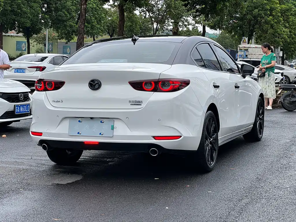 Mazda 3 Axela — миниатюра 9