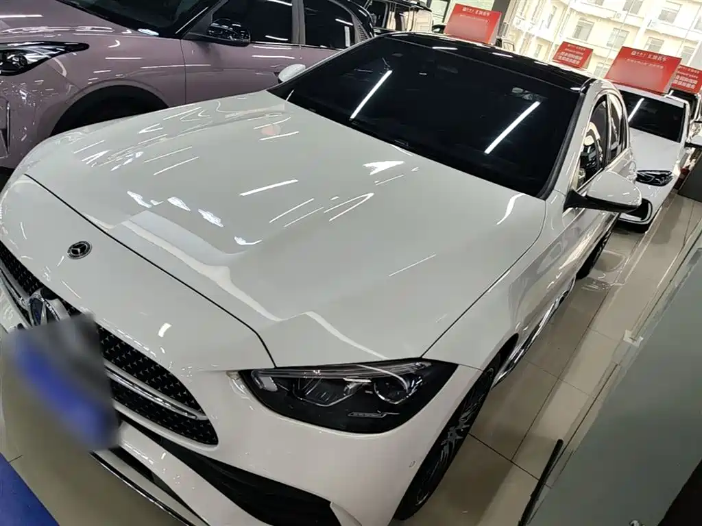 Mercedes-Benz C-Class 2022