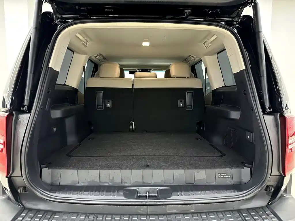 Toyota Prado — миниатюра 15