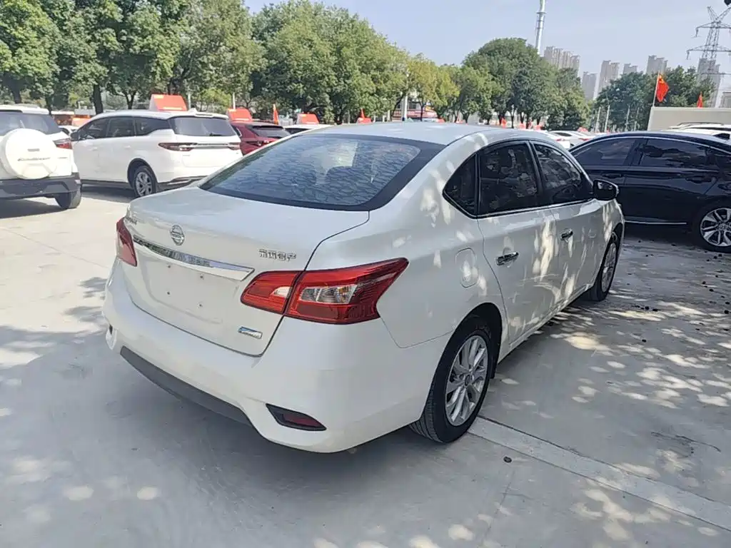 Nissan Sylphy — миниатюра 7