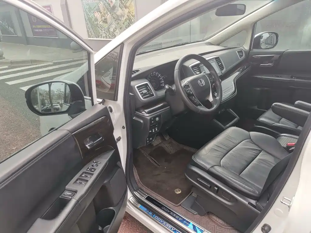 Honda Odyssey — миниатюра 3