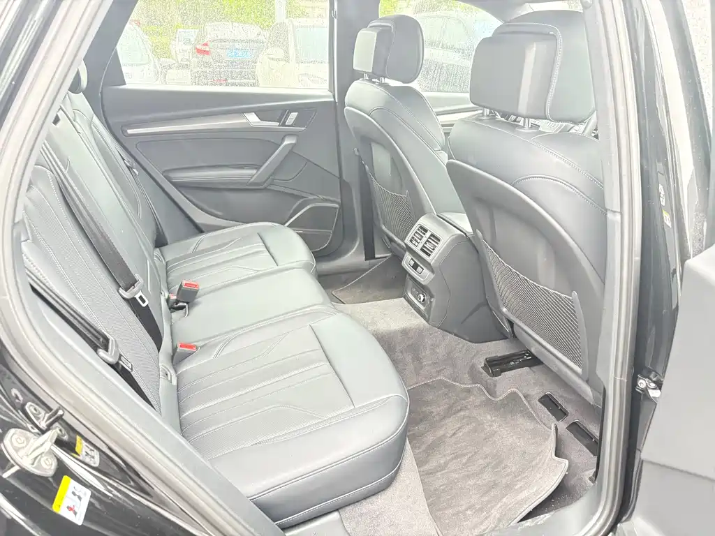 Audi Q5L — миниатюра 6