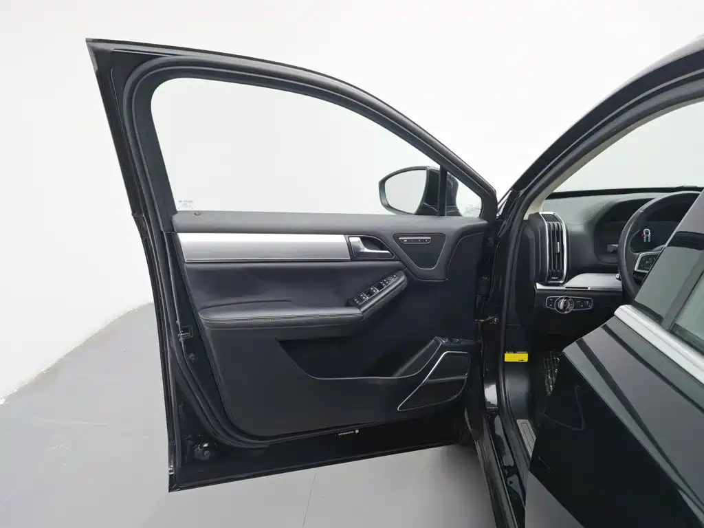 BYD Tang — миниатюра 8