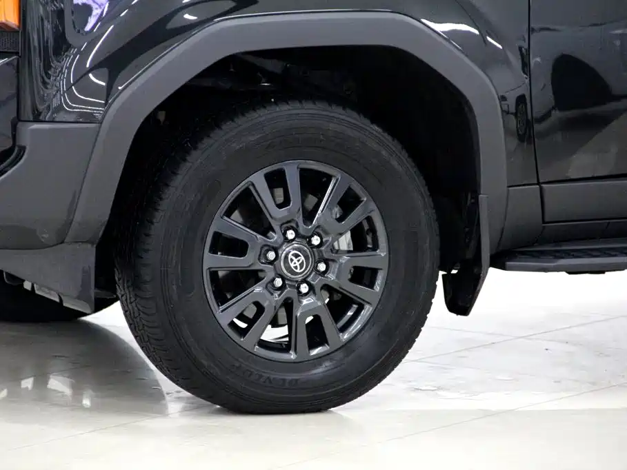 Toyota Prado — миниатюра 24