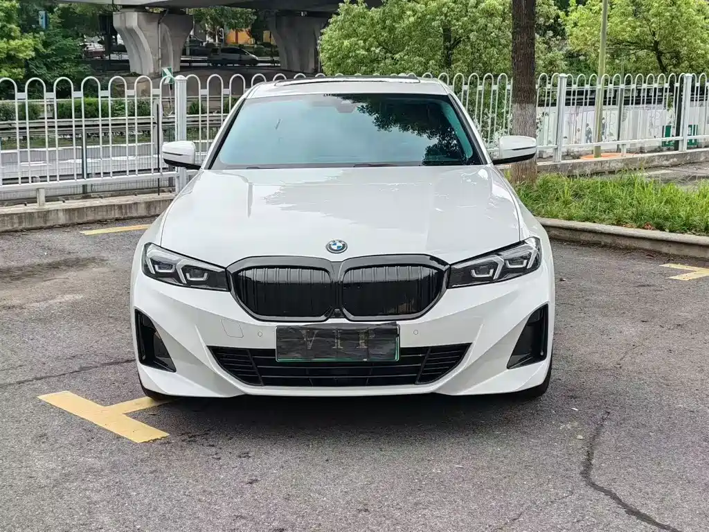 BMW i3 — миниатюра 2