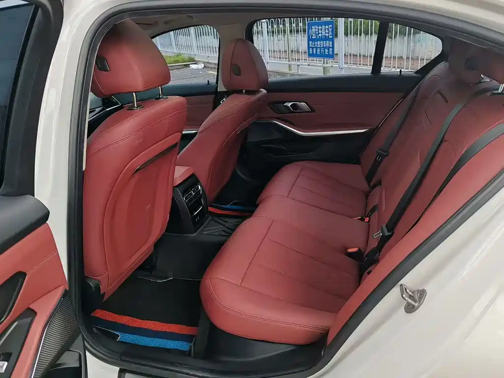 BMW i3 — миниатюра 6