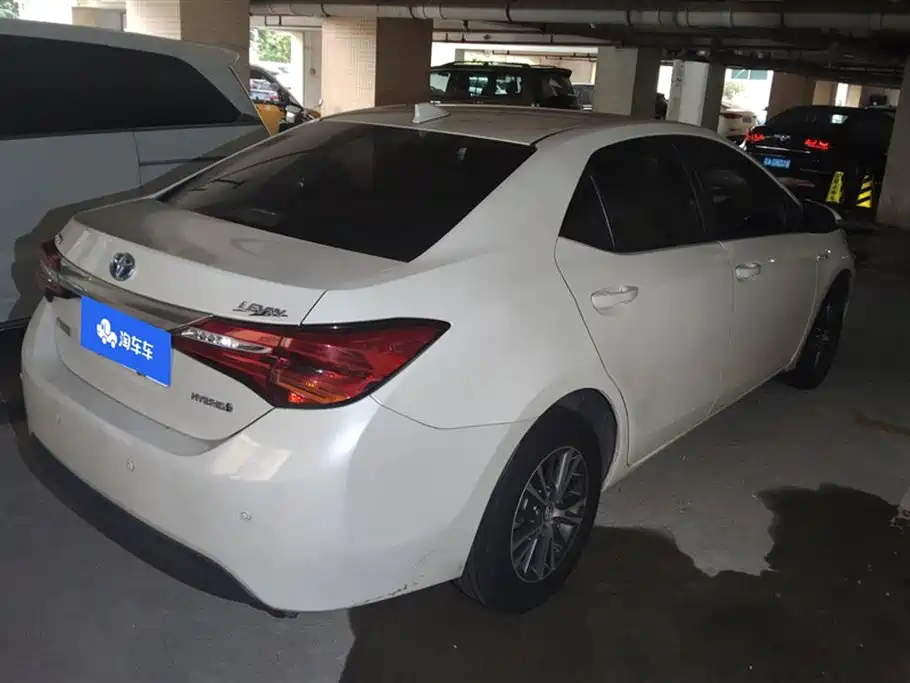 Toyota Corolla Levin 2016 1.8H GS E-CVT Elite