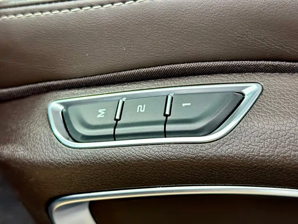 Geely Jia Ji — миниатюра 24