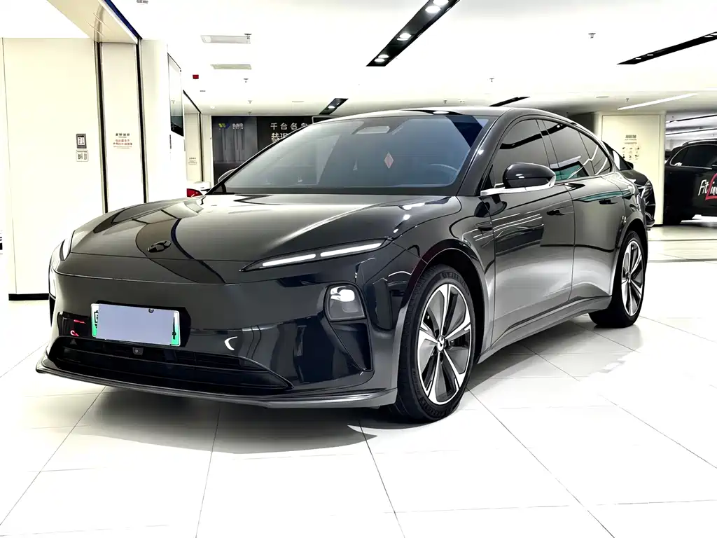 Nio ET5T 2024