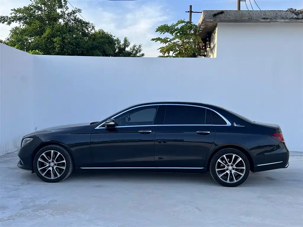 Mercedes-Benz E-Class E 2016 E 300 L Fashion