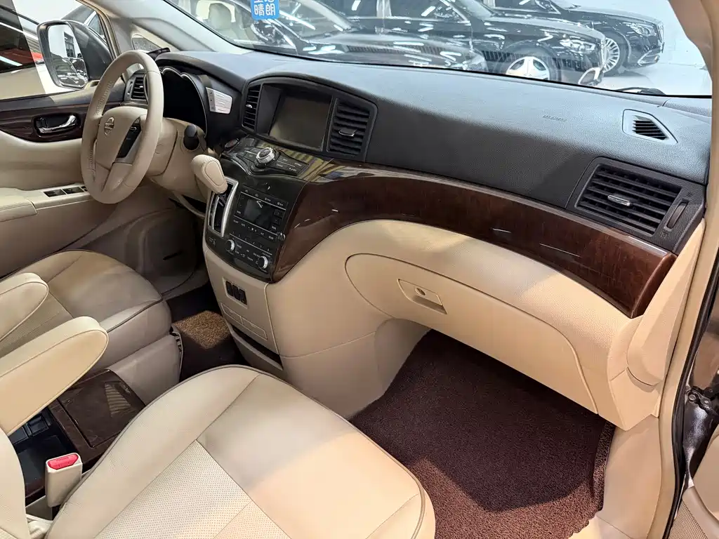 Nissan Quest — миниатюра 17