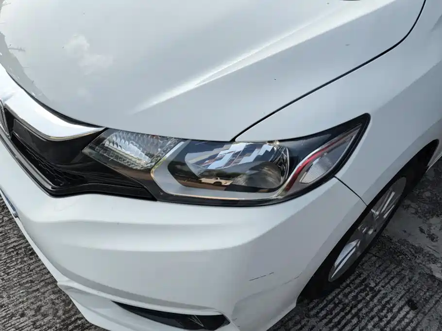 Honda Fit — миниатюра 5