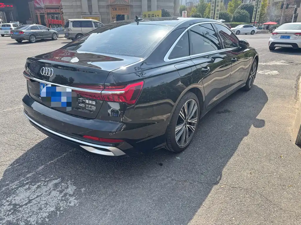 Audi A6L — миниатюра 10