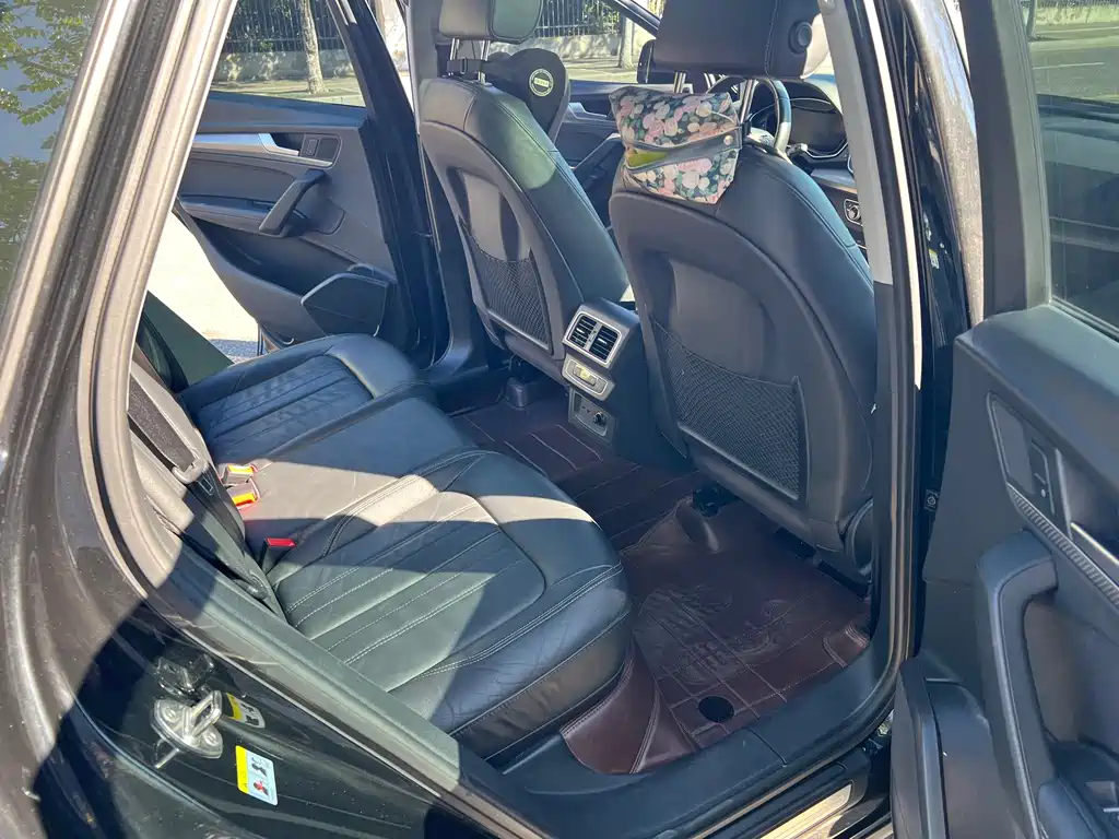 Audi Q5L — миниатюра 12