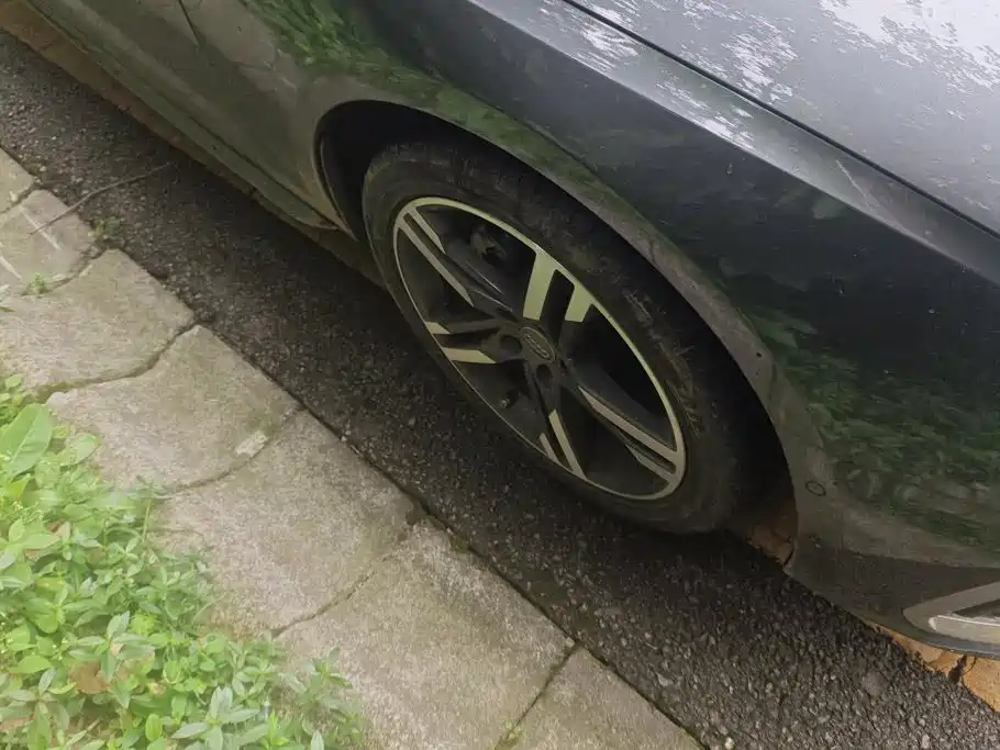 Audi A4L — миниатюра 6