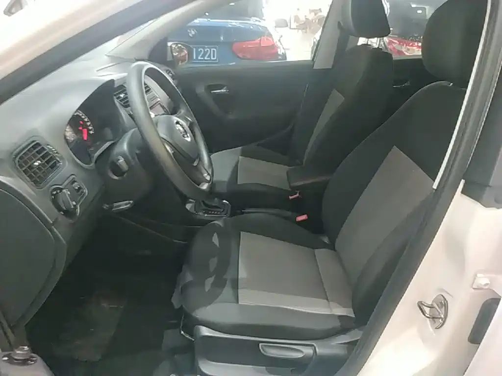 Volkswagen Polo — миниатюра 15