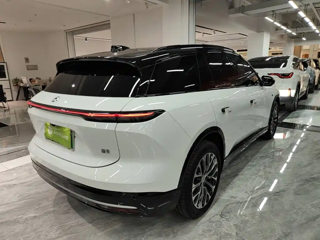 NIO ES6 — миниатюра 7