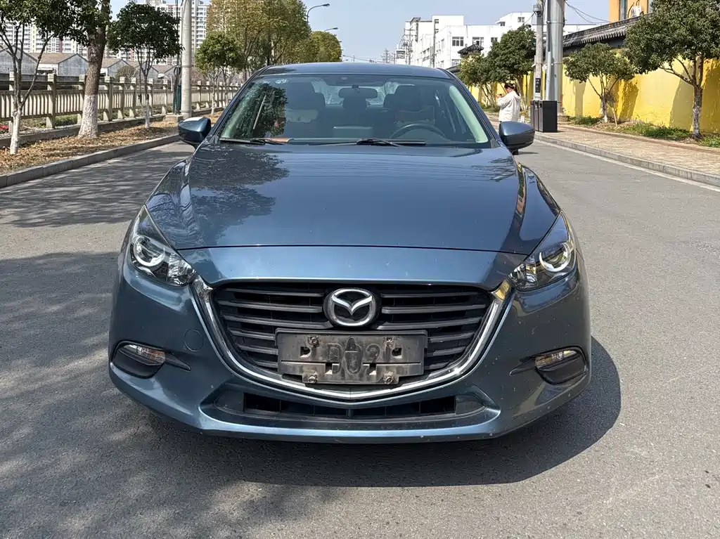 MAZDA 3 ANGKESAILA