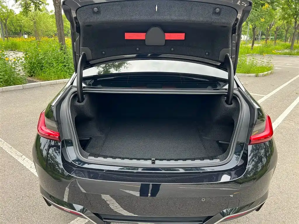BMW i3 — миниатюра 14