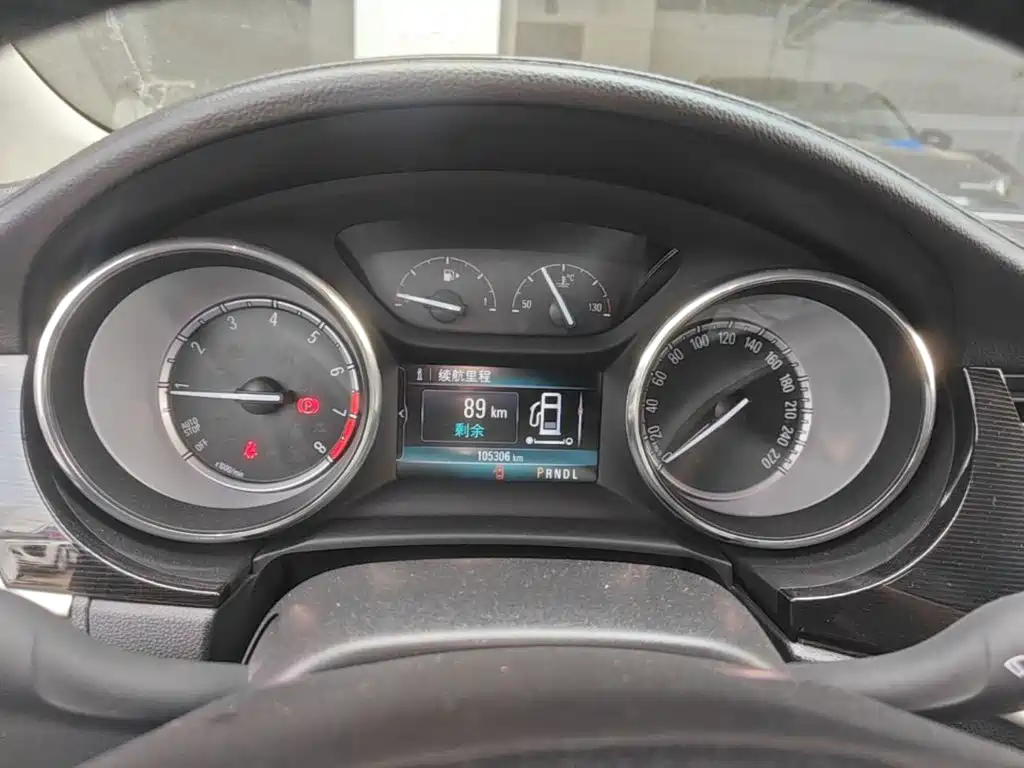Buick Verano — миниатюра 8