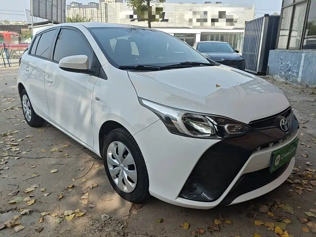 Toyota Yaris L — миниатюра 4