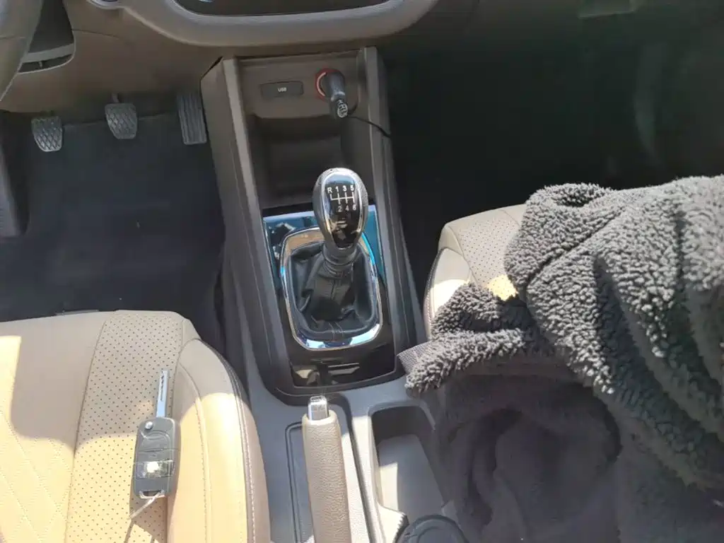 Baojun 310W — миниатюра 14