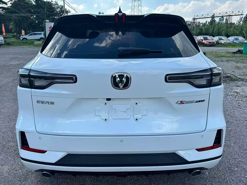 Changan CS55PLUS - фото 4