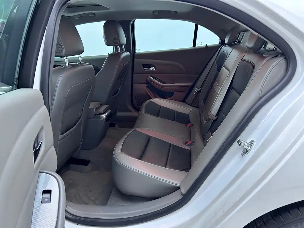 Chevrolet Malibu 2012 2.0L AT Comfort