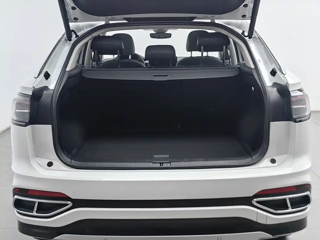 Volkswagen X — миниатюра 16