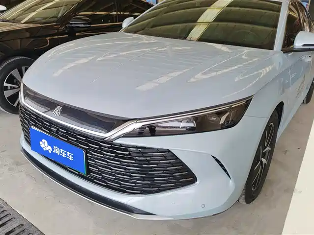 BYD QIN L 2025