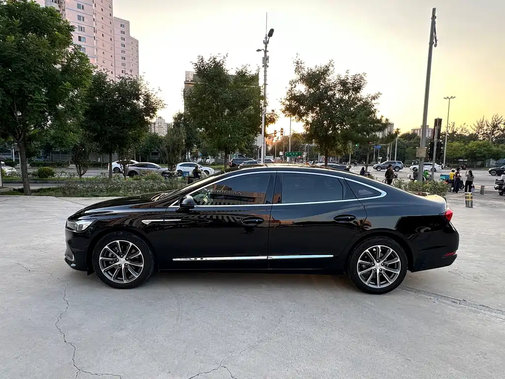 Buick LaCrosse — миниатюра 15