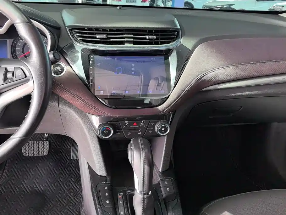 Chevrolet Malibu — миниатюра 13