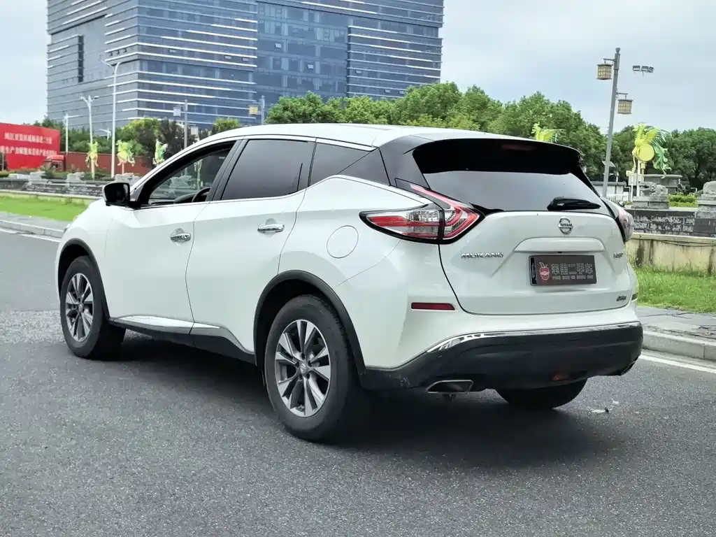 Nissan Murano — миниатюра 10