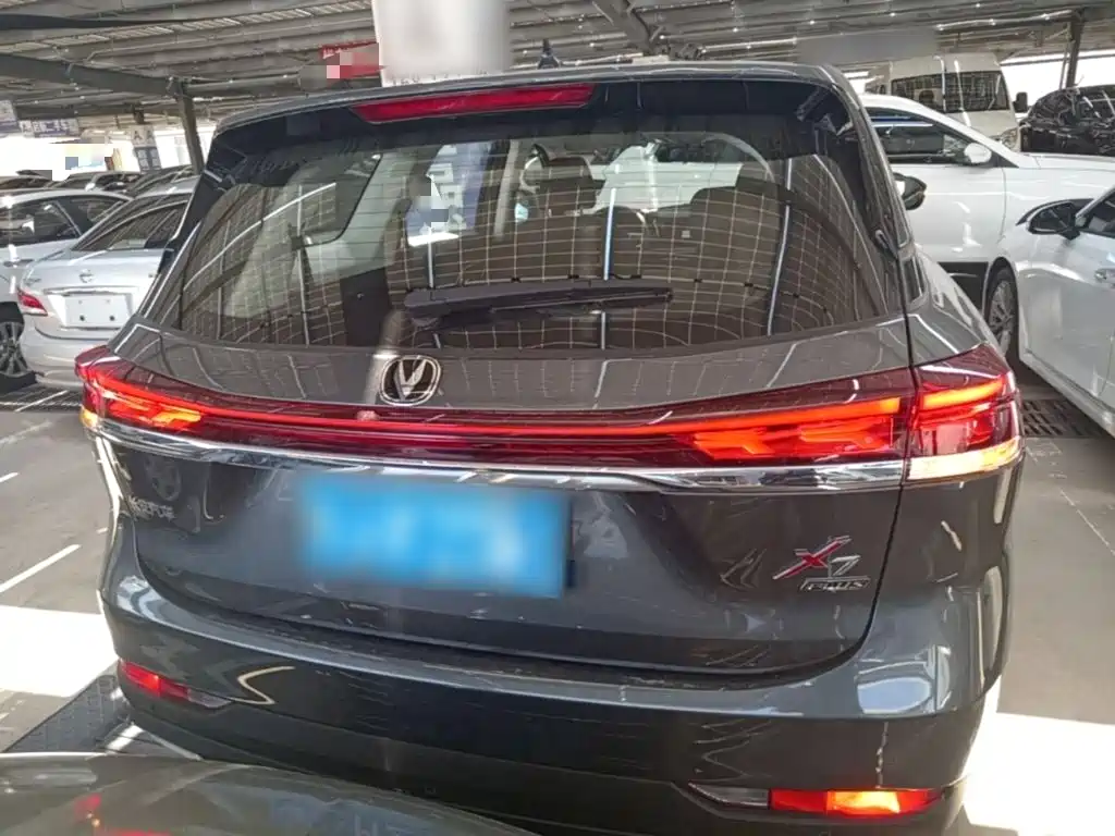Changan X7 Plus 2024 1.5T AT Luxury 7 мест
