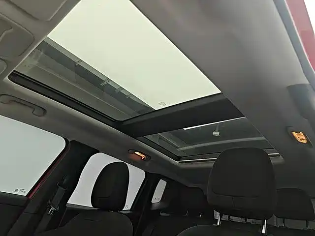 Jeep Renegade — миниатюра 14
