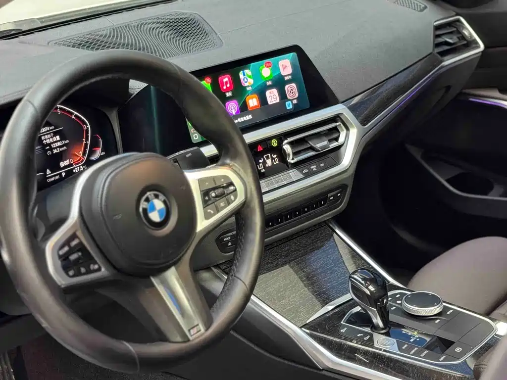 BMW 3 Series — миниатюра 8