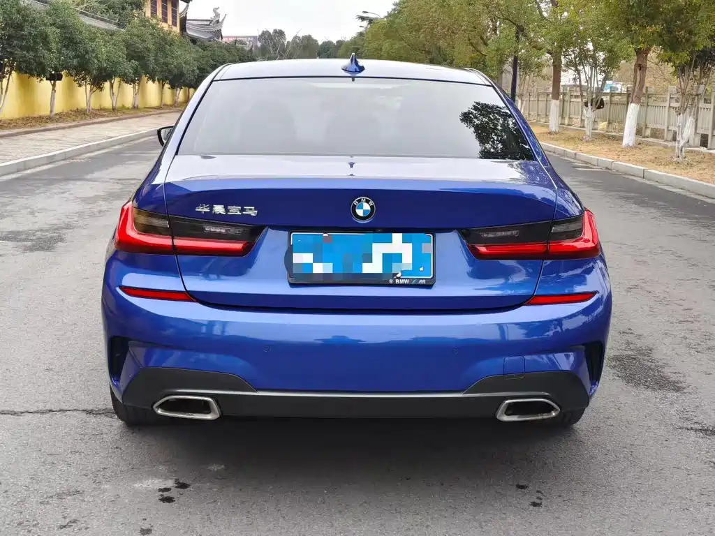 BMW 3 Series — миниатюра 2