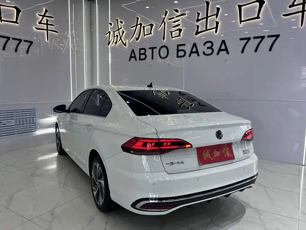Volkswagen Bora — миниатюра 6