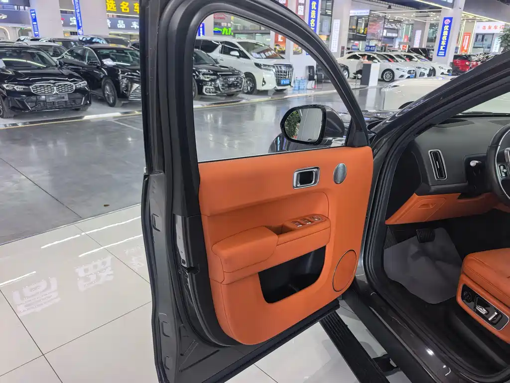 Li Auto Li L9 — миниатюра 5